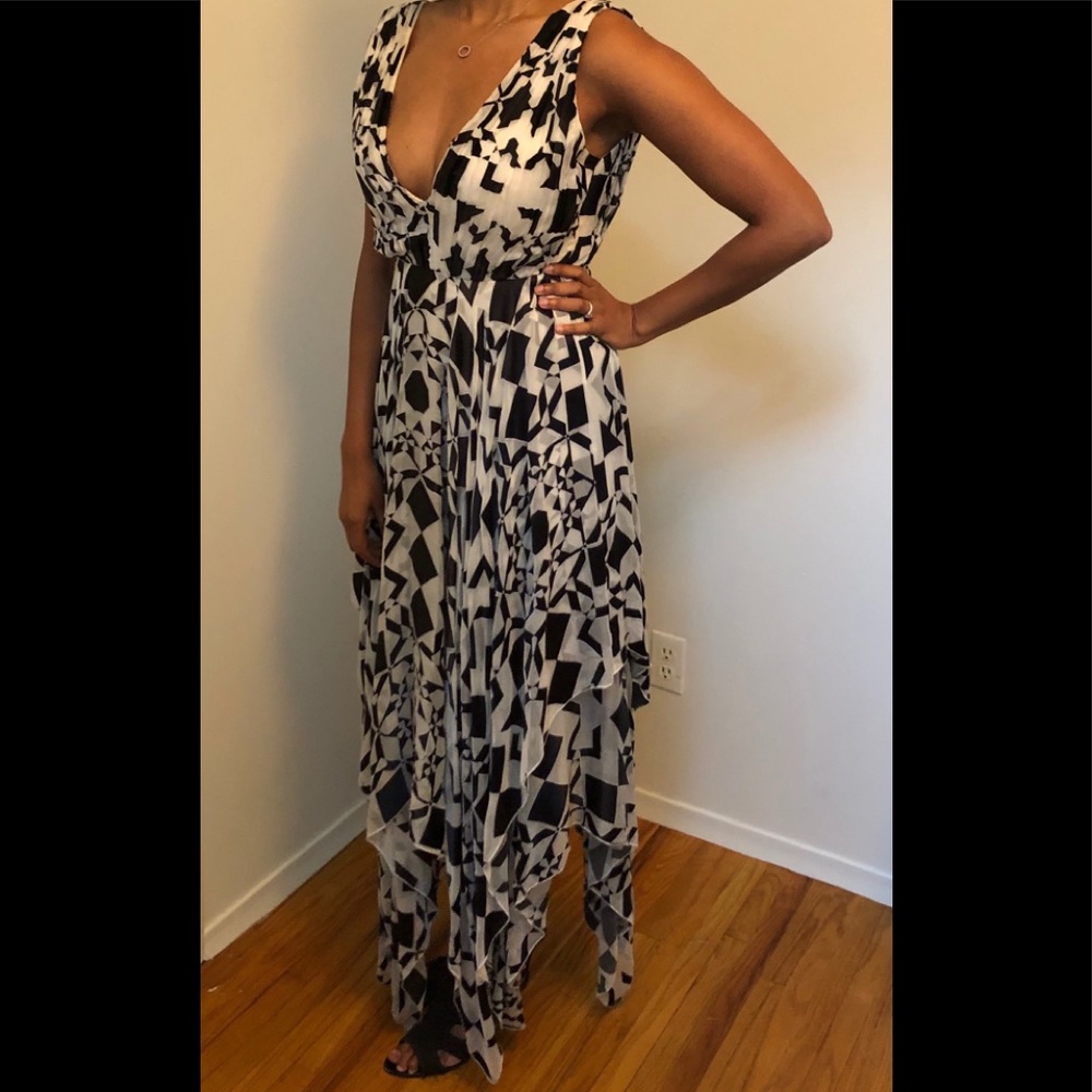 Alice + Olivia Black and White Geometric Dress